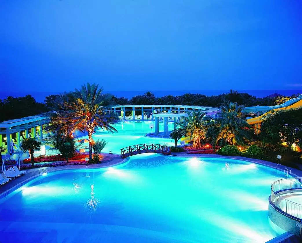 Asteria Club Belek NIGHT VIEW (Copy).jpg